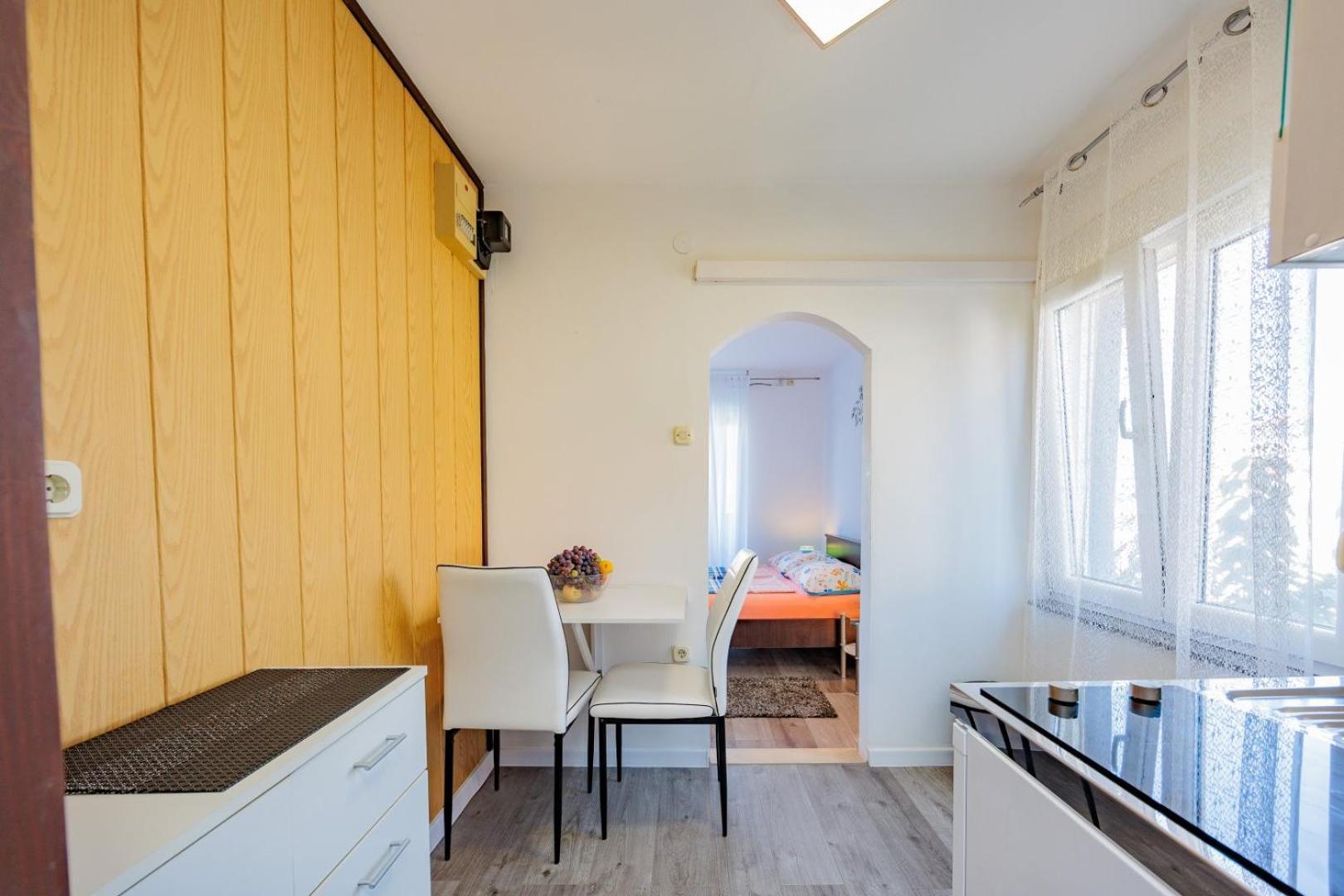 Crowonder Lucky Holiday House With Pool And Patio 30 Meters From The Beach Задар Экстерьер фото